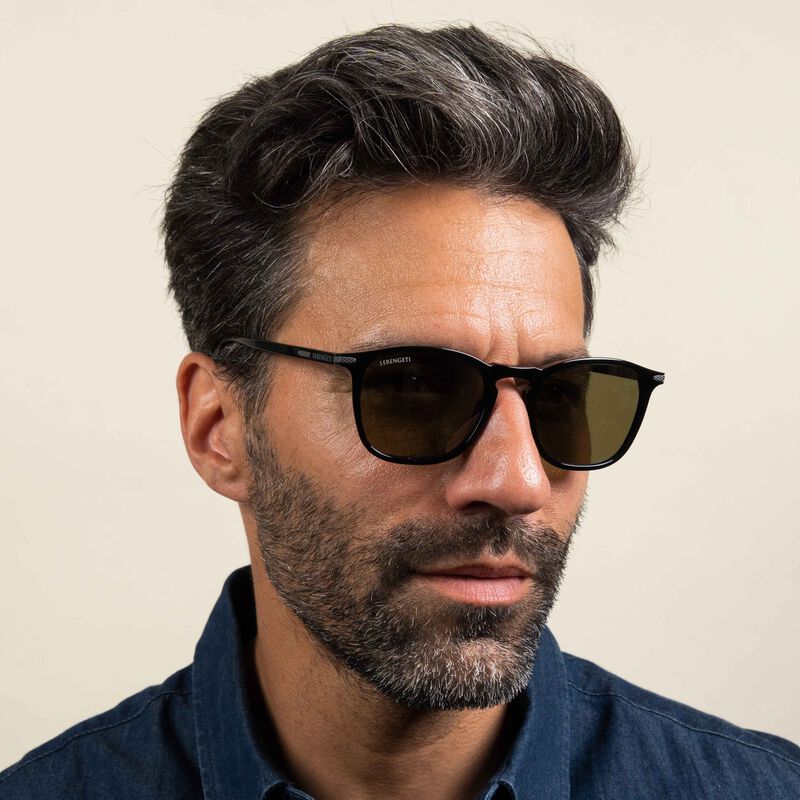 DELIO, Shiny Black-Mineral Polarized 555nm Cat 3 to 3, hi-res image number null